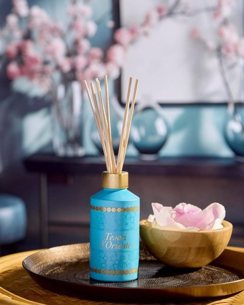 CONTER SRL Tesori d'Oriente Ayurveda Dyfuzor Aromatyczny z Patyczkami 200 ml CONTER SRL Tesori d'Oriente Ayurveda Dyfuzor Aromatyczny z Patyczkami 200 ml