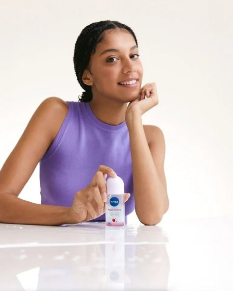 Beiersdorf Nivea Fresh Cherry Antyperspirant Roll-On 50 ml Beiersdorf Nivea Fresh Cherry Antyperspirant Roll-On 50 ml
