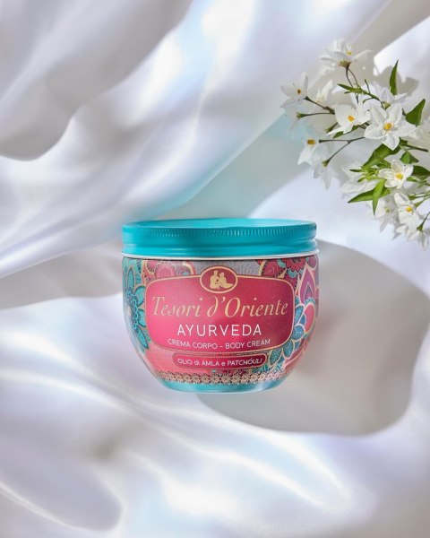 CONTER SRL Tesori d'Oriente Ayurveda Krem do Ciała 300 ml CONTER SRL Tesori d'Oriente Ayurveda Krem do Ciała 300 ml